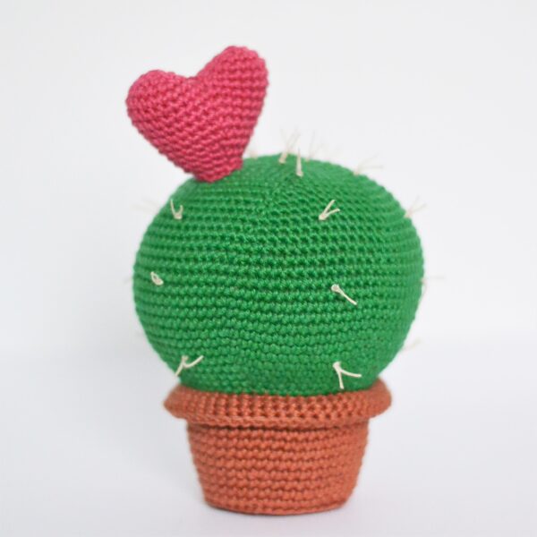 Crochet cactus pattern | LaCigogne